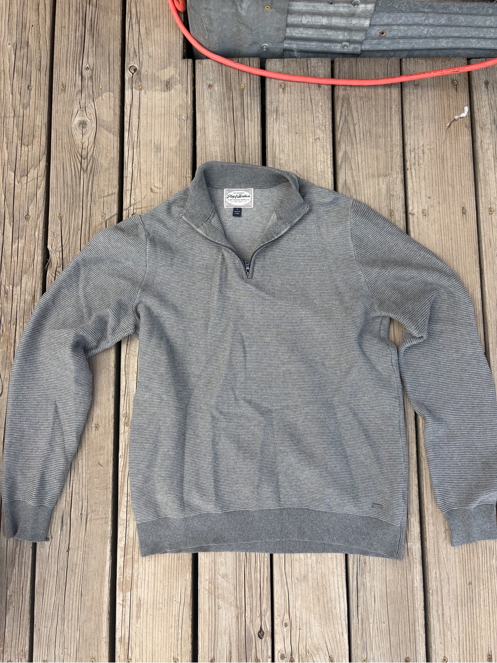 Men's Gray Half-Zip Sweater - Classic Lightweight Layer
